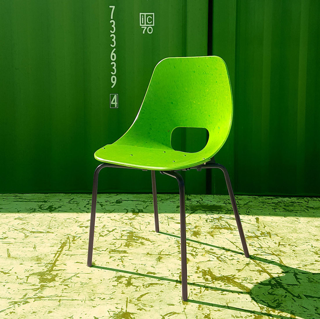 Chaise en plastique recyclé Drôme